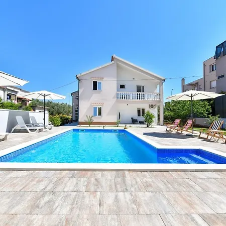 Pool House Luka Lägenhet Zadar Exteriör bild