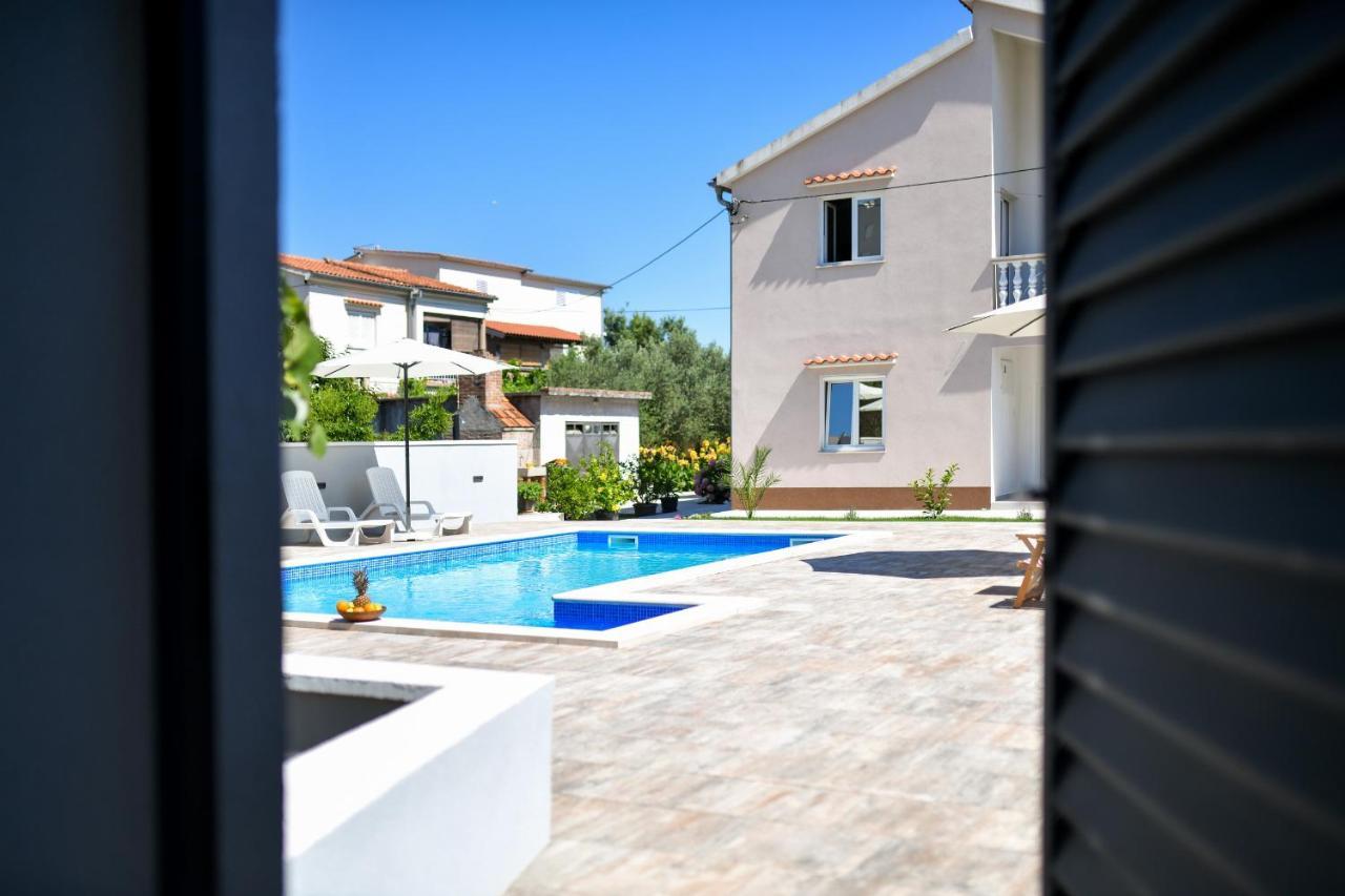 Apartmán Pool House Luka