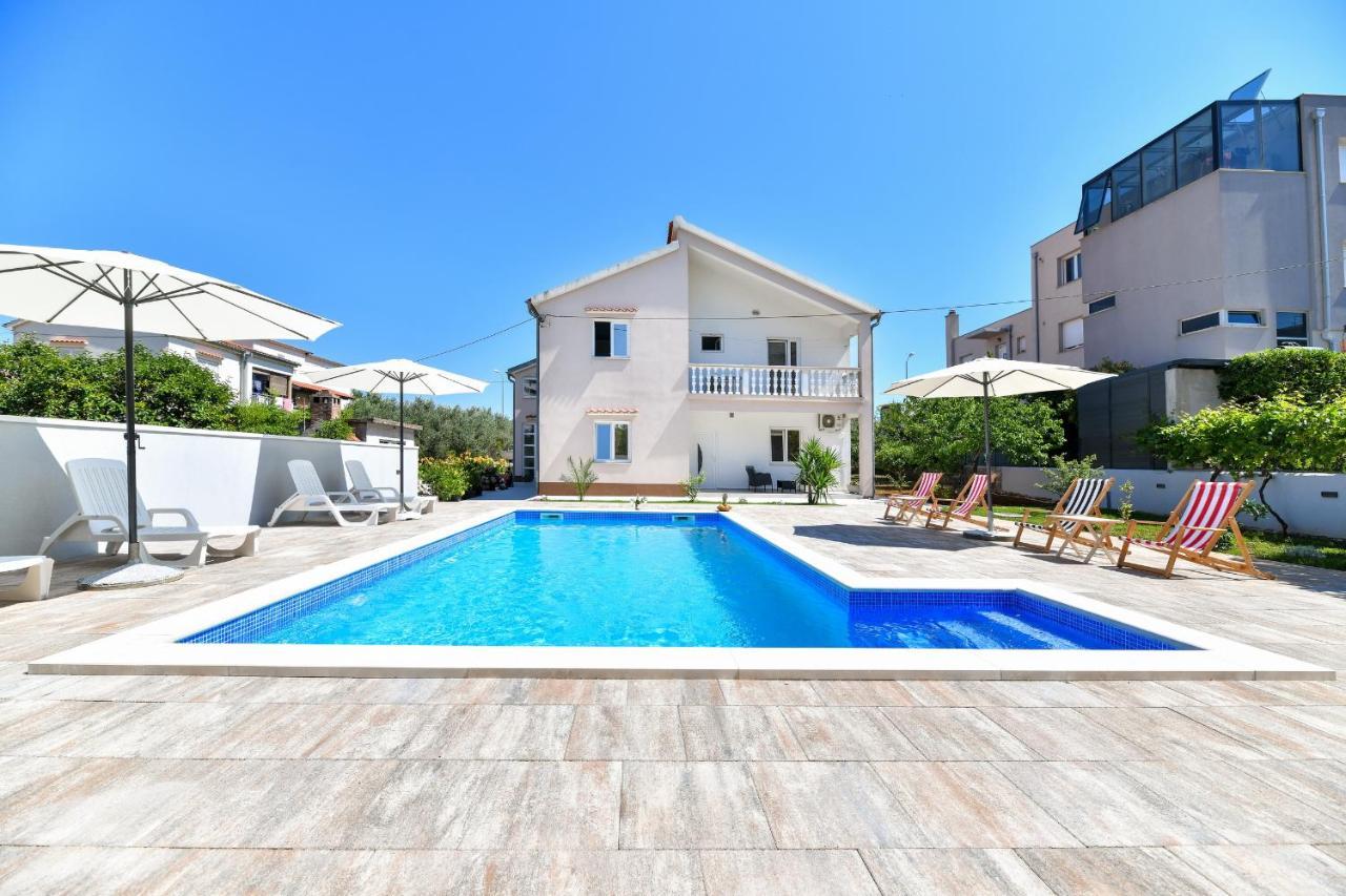 Apartmán Pool House Luka
